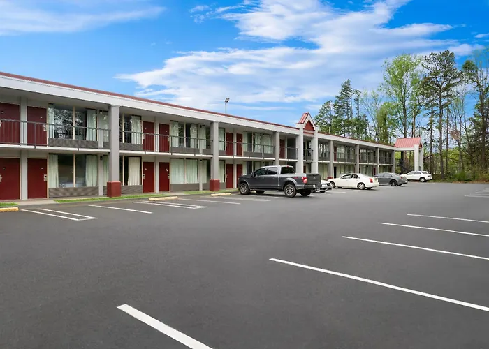 Red Roof Inn - Airport